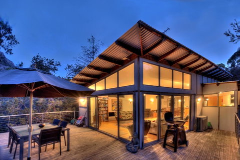 Freycinet Eco Luxe ~ Forest ~ Ocean ~ Mountain - Accommodation NT 0