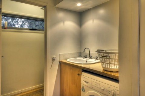 Freycinet Eco Luxe ~ Forest ~ Ocean ~ Mountain - Accommodation NT 18