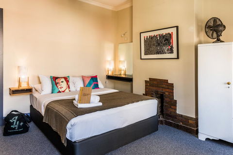 Alabama Hotel Hobart - NT Tourism 26