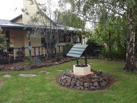 Blue Wren Riverside Cottage - Accommodation NT 4