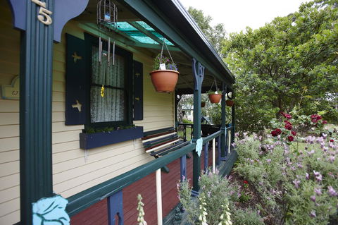 Blue Wren Riverside Cottage - Accommodation NT 9