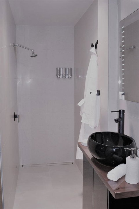 Malting Lagoon Guest House And Brewery - Accommodation NT 13