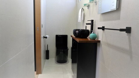 Malting Lagoon Guest House And Brewery - Accommodation NT 7