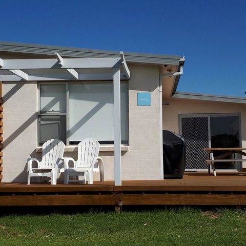 Beach Hut Scamander - Accommodation NT 2