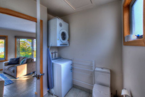 Freycinet Stone Studio 3 - Feldspar - Accommodation NT 13