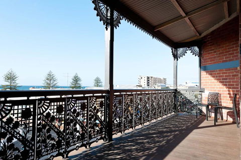 Ikon Hotel - NT Tourism 26