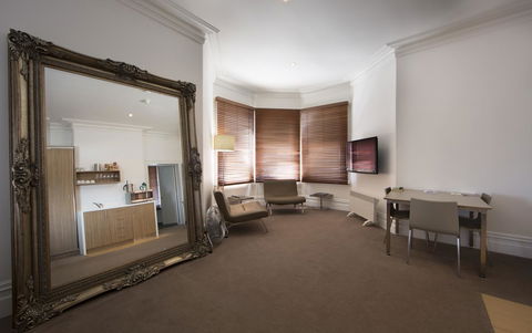 Ikon Hotel - NT Tourism 12