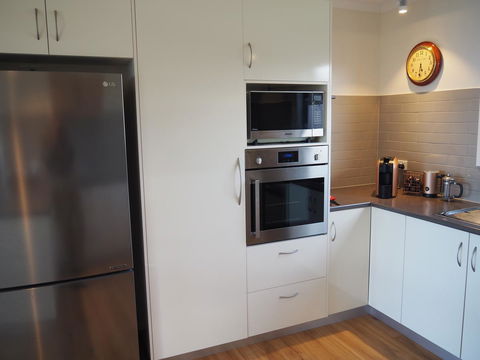 GRANITE BEACH HOUSE @ Bay Of Fires - Accommodation NT 11