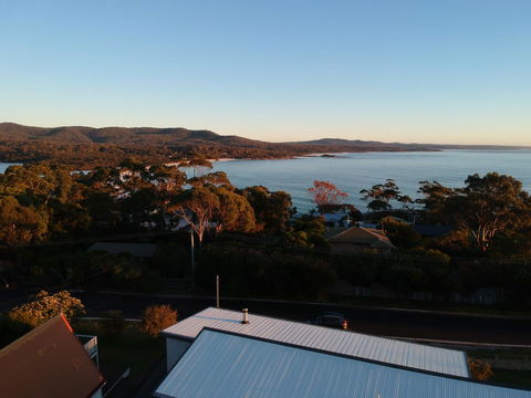 GRANITE BEACH HOUSE @ Bay Of Fires - Accommodation NT 9