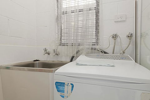 Aruba Apartments - Accommodation NT 6