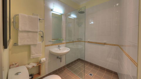 Ashdowns Of Dover - Accommodation NT 16