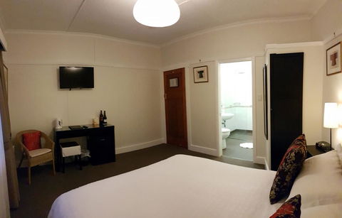 Ashdowns Of Dover - Accommodation NT 11