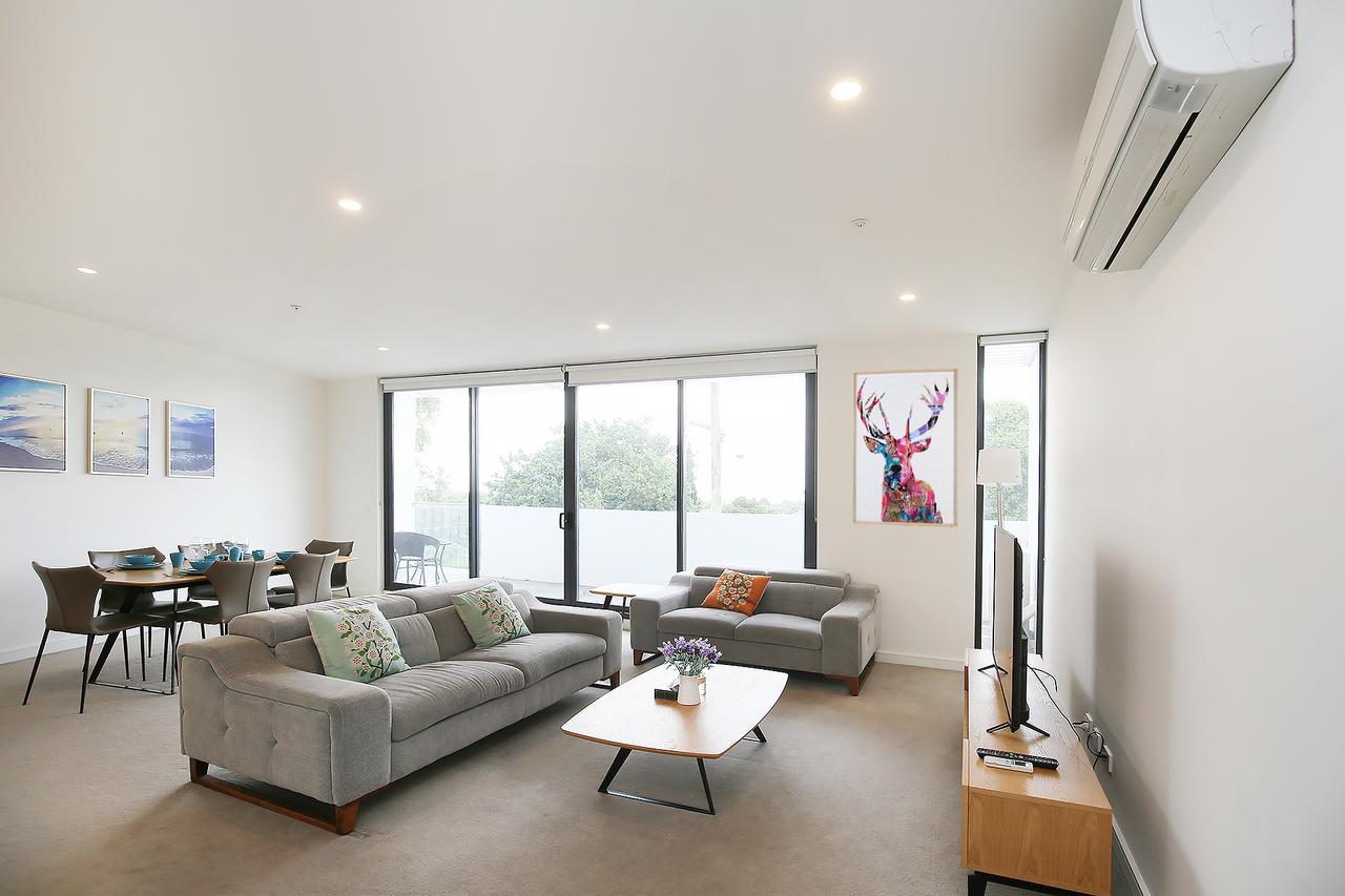 Mooroolbark VIC Accommodation NT