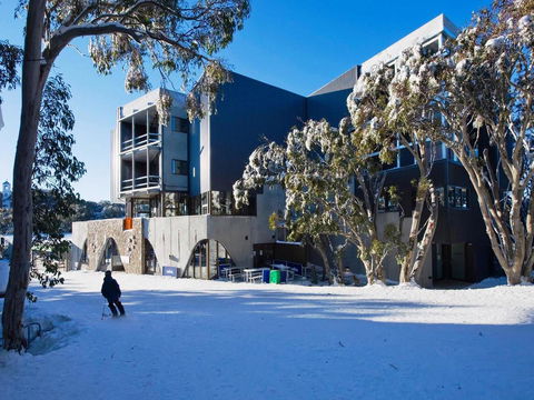 Buller Central Hotel - Accommodation NT 9