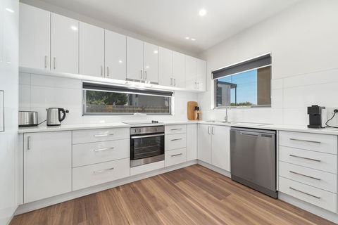 Rosewater Townhouses Dromana - Accommodation NT 17