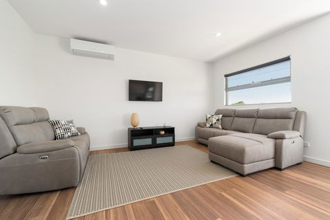 Rosewater Townhouses Dromana - Accommodation NT 25
