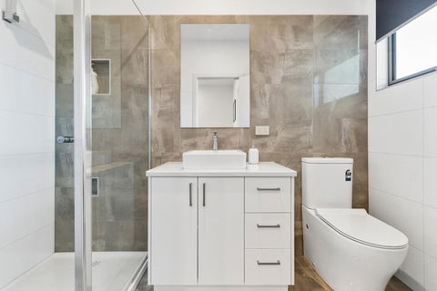 Rosewater Townhouses Dromana - Accommodation NT 11
