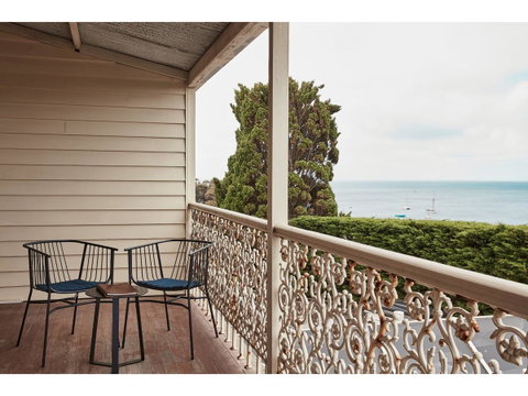 Hotel Sorrento - Accommodation NT 1