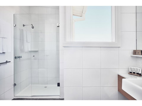 Hotel Sorrento - Accommodation NT 27