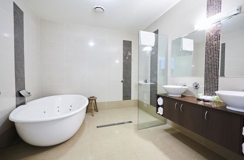 Mornington Hotel - Accommodation NT 1
