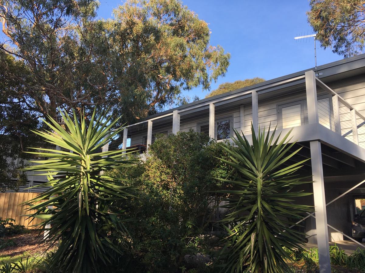  Accommodation NT