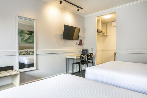 Nightcap At Matthew Flinders Hotel - Accommodation NT 12