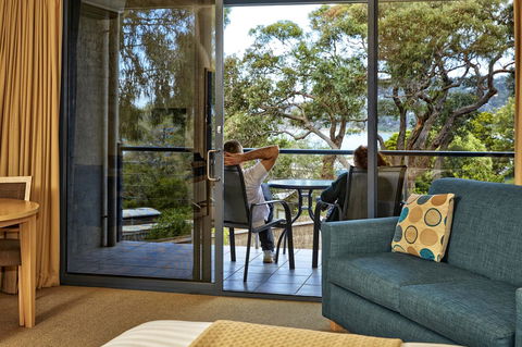 Lorne Surf Apartments - NT Tourism 1