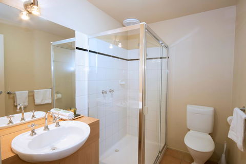 Lorne Surf Apartments - NT Tourism 31