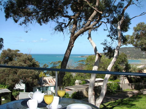 Lorne Surf Apartments - NT Tourism 3