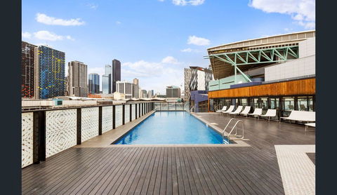 2Bedroom Apartment With Views In Docklands Next To CBD & Marvel Stadium - Accommodation NT 17