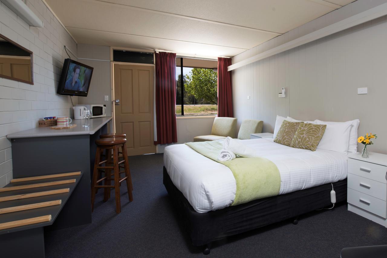  Accommodation NT