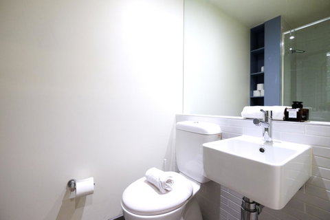 Mono Apartments On Franklin Street - Accommodation NT 23