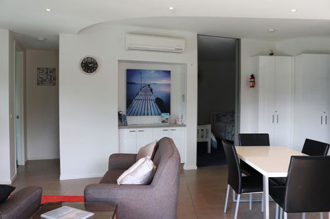 130 At The Waves - Accommodation NT 6
