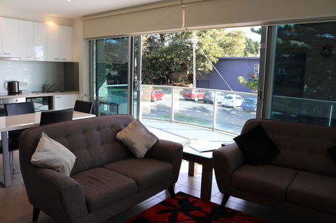 130 At The Waves - Accommodation NT 7