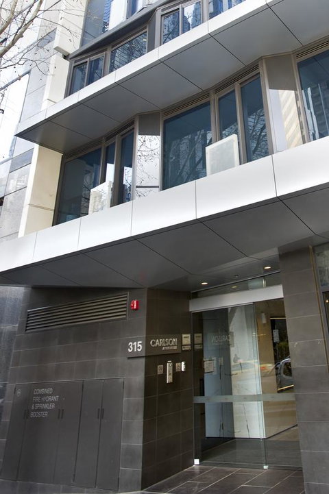 Mono Apartments On La Trobe Street - NT Tourism 13