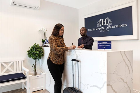 The Hamptons Apartments - St Kilda - Accommodation NT 1