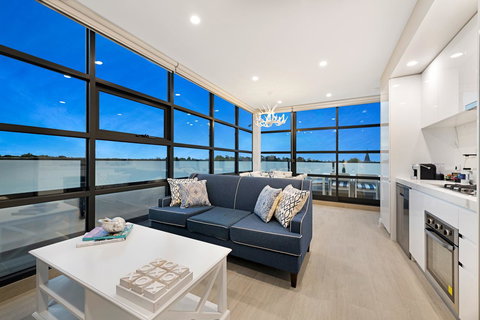 The Hamptons Apartments - St Kilda - Accommodation NT 26