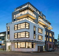 The Hamptons Apartments - St Kilda - Accommodation NT