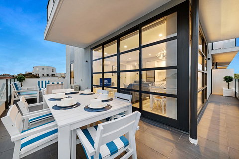 The Hamptons Apartments - St Kilda - Accommodation NT 31