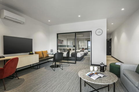 Quest Notting Hill - Accommodation NT 9