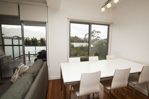 7 Falls Apartments - NT Tourism 10