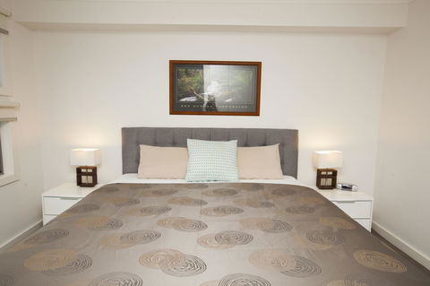 7 Falls Apartments - NT Tourism 23