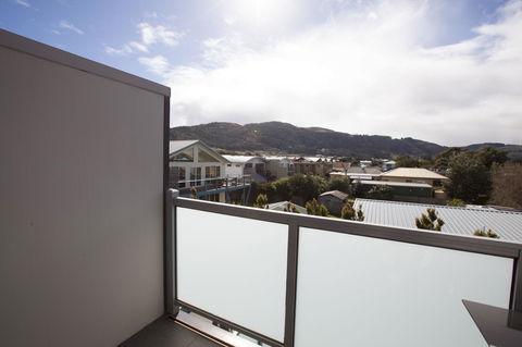 7 Falls Apartments - NT Tourism 25