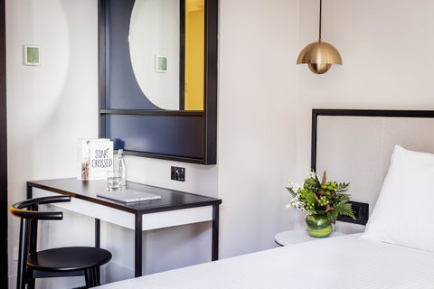 Brady Hotels Jones Lane - Accommodation NT 10
