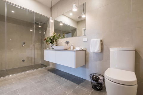 Brooklands Apartments - NT Tourism 9