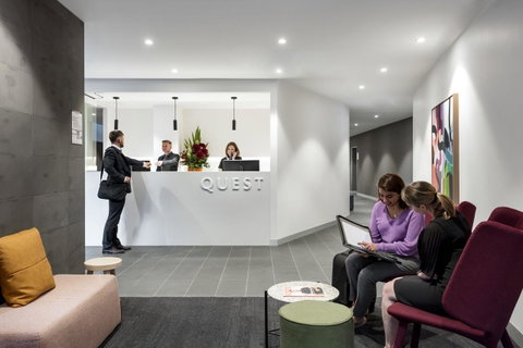 Quest St Kilda Road - Accommodation NT 9