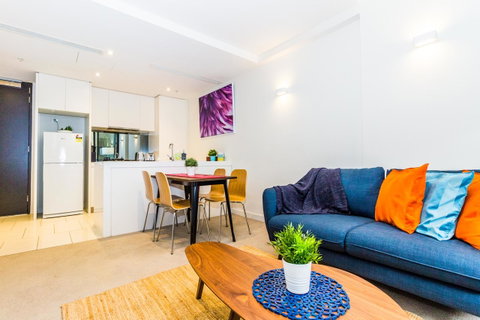 Stay Like Home - Accommodation NT 24