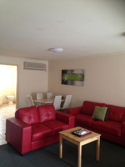 Beachcomber Motel & Apartments - NT Tourism 15