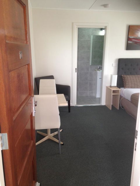 Beachcomber Motel & Apartments - NT Tourism 29