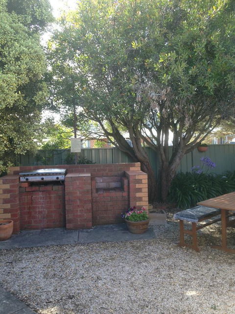 Beachcomber Motel & Apartments - NT Tourism 22
